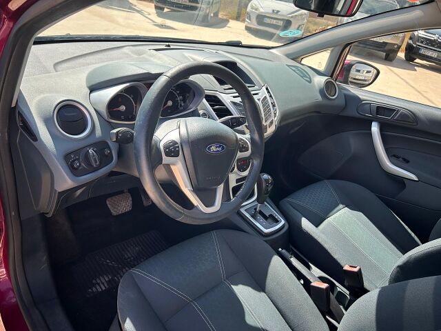 FORD FIESTA TITANIUM 1.4 AUTO SPANISH LHD IN SPAIN 66000 MILES SUPERB 2009